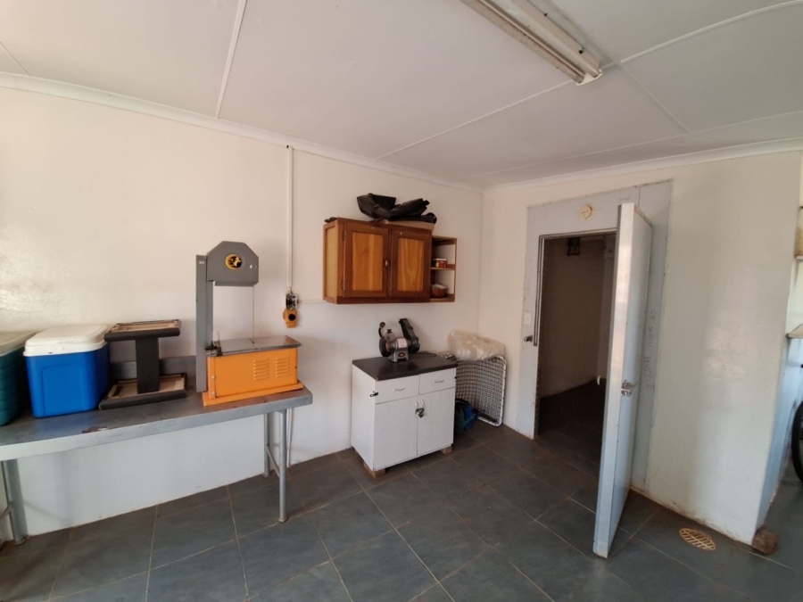 5 Bedroom Property for Sale in Koster North West